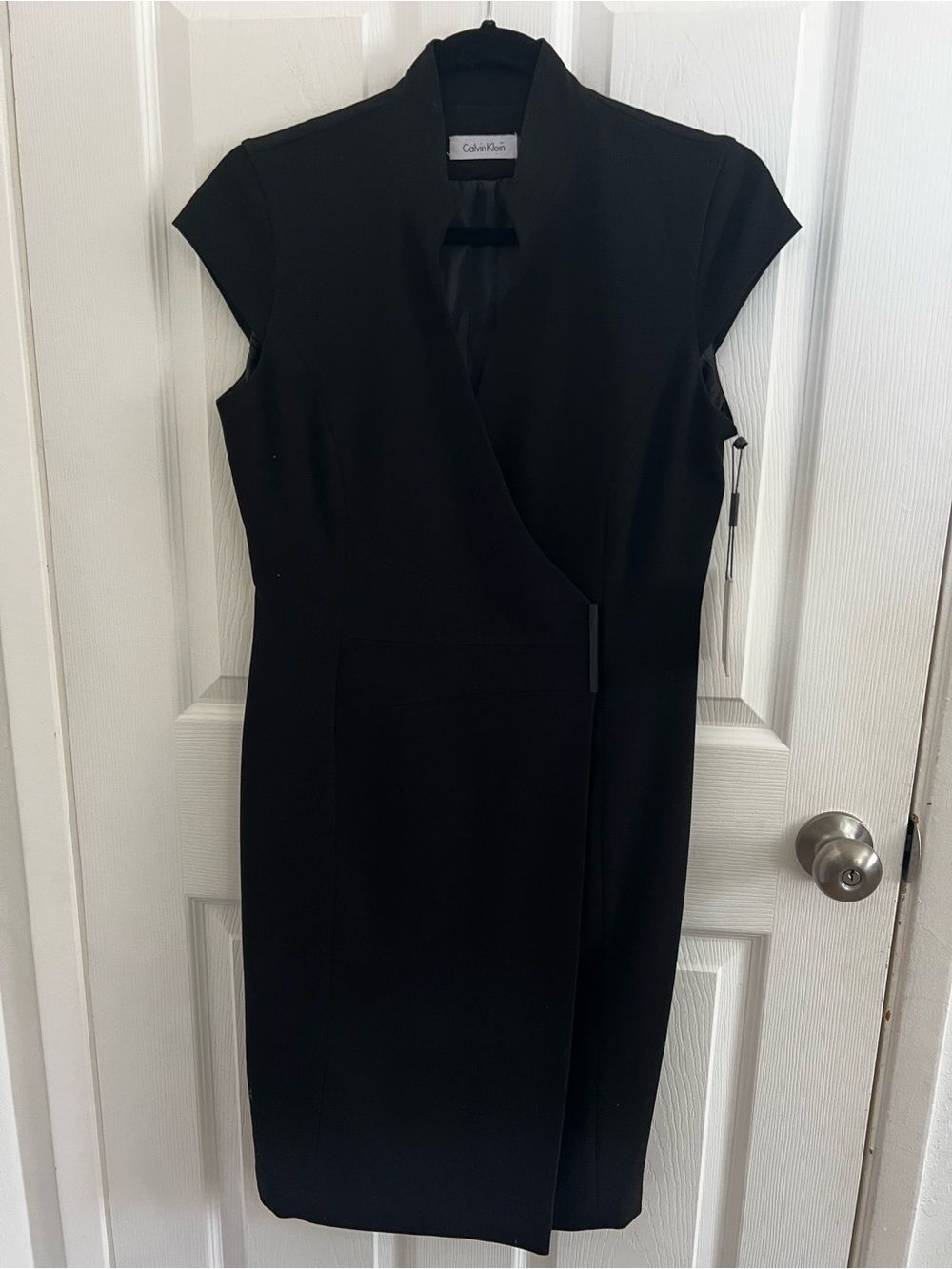 Calvin Klein Black Cap-Sleeve Wrap Midi Dress
